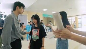 娱乐吃瓜小仔,吃瓜小仔带你探秘明星幕后故事